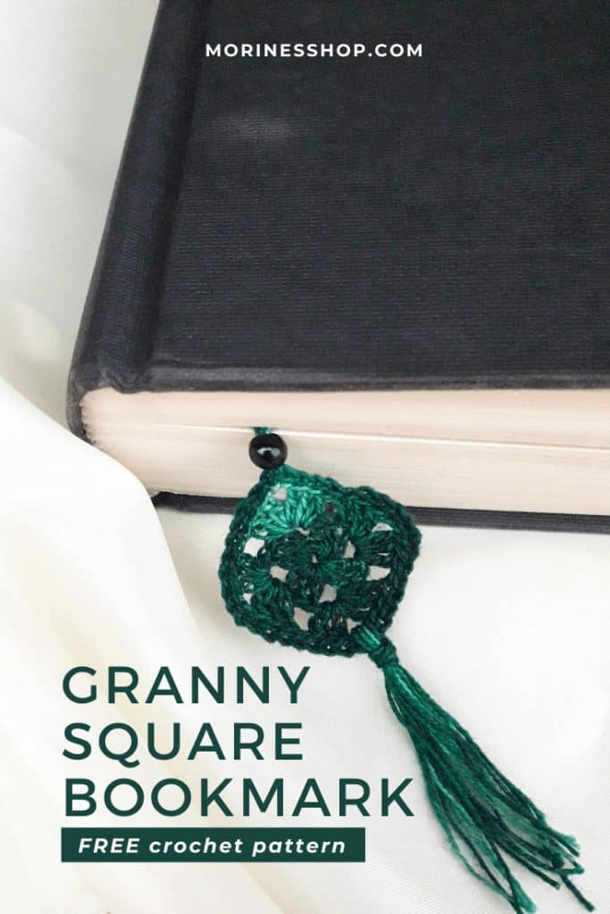 This crochet granny square bookmark is a quick and easy project. You can whip one up in no time and in this post I will share how to do it.