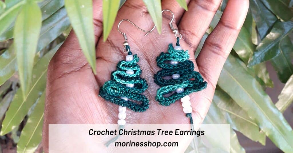 Learn how to make these chic crochet Christmas Tree Earrings perfect for the festive season, and especially as a last minute gift idea.